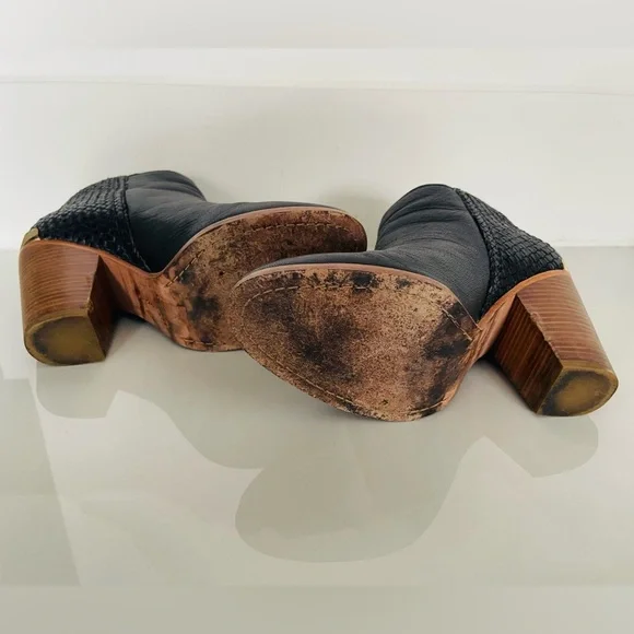 Coach Heidi Black Woven Leather Ankle Bootie Size 8 - Picture 9 of 10